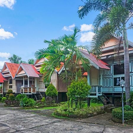 Oyo 90923 Makassar Cottage Balangberu Exteriér fotografie